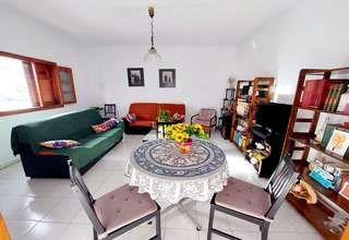 House for sale in Maneje, Arrecife, Lanzarote. 